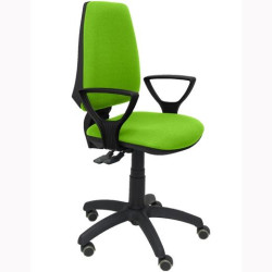 (14SBALI22BGOLFRP) PIQUERAS Y CRESPO SILLA ELCHE GIRATORIA SINCRO BRAZOS/F RUEDAS DE PARQUÉ TEJIDO BALI VERDE PISTACHO