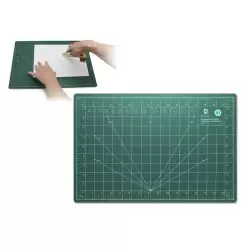 (325342) BISMARK VADE DE CORTE PVC A3 CUADRICULA IMPRESA