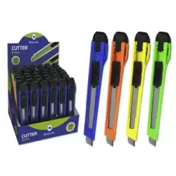 (300684) BISMARK CUTTER ESTRECHO / CUCHILLA FRACTURABLE DE 9 MM / SISTEMA BLOQUEO CUCHILLA INTERCAMBIABLE COLORES SURTIDOS