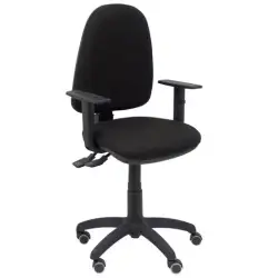 (04SBALI840B10RP) PIQUERAS Y CRESPO SILLA AYNA GIRATORIA ASINCRO BRAZOS REGULABLES RUEDAS PARQUÉ TEJIDO BALI NEGRO